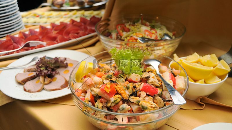 速冻食品批发市场进货流程揭秘：从源头把控品质