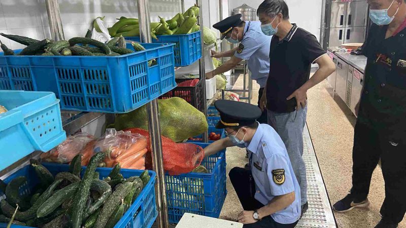 临期零食批发，如何找到一手货源？**